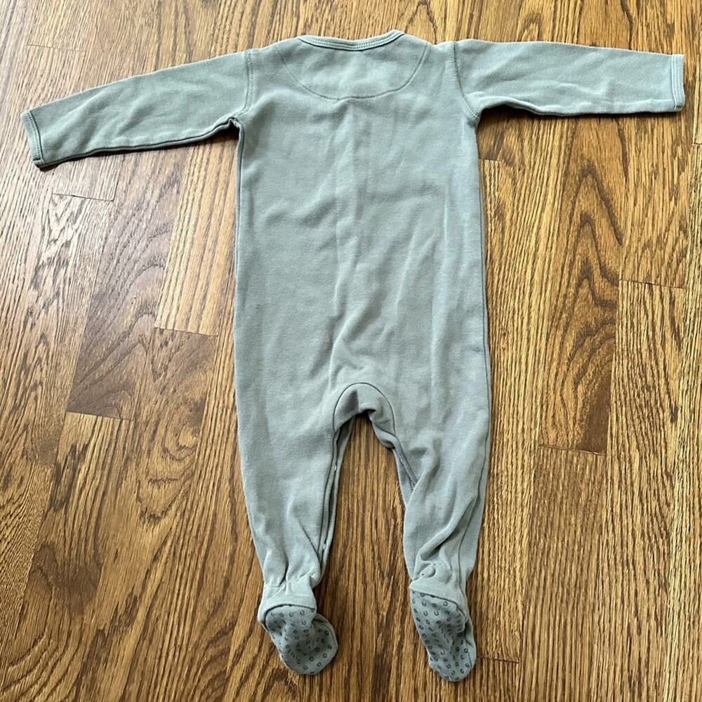 Quincy Mae baby bundle in stars and dusk, size 6-12 month (3 pieces) - Picture 8 of 11